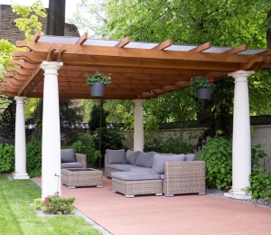 Czy warto samodzielnie budować pergolę? Kompleksowy przewodnik krok po kroku